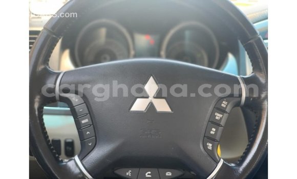 Sayi Imported Mitsubishi Pajero Black Mota in Import - Dubai a Ashanti Sayi Imported Mitsubishi Pajero Black Mota in Import - Dubai a Ashanti