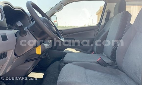 Buy Import Mitsubishi Fuso White Truck in Import - Dubai in Ashanti Buy Import Mitsubishi Fuso White Truck in Import - Dubai in Ashanti