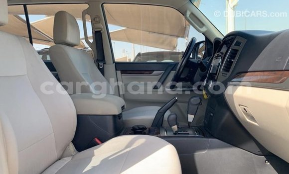 Ra Imported Mitsubishi Pajero funfun Ọkọ̀ in Import - Dubai ni Ashanti Ra Imported Mitsubishi Pajero funfun Ọkọ̀ in Import - Dubai ni Ashanti