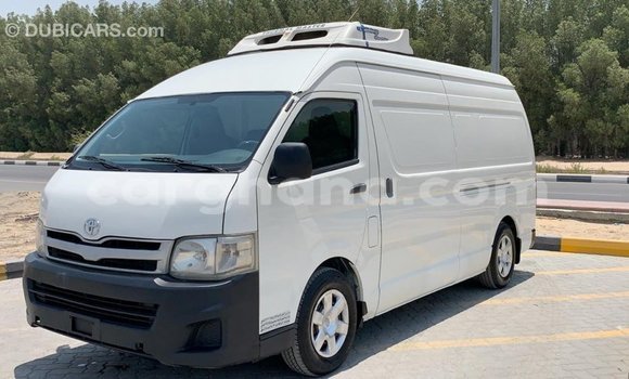 Ra Imported Toyota Hiace funfun Ọkọ̀ in Import - Dubai ni Ashanti Ra Imported Toyota Hiace funfun Ọkọ̀ in Import - Dubai ni Ashanti