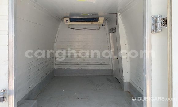 Ra Imported Toyota Hiace funfun Ọkọ̀ in Import - Dubai ni Ashanti Ra Imported Toyota Hiace funfun Ọkọ̀ in Import - Dubai ni Ashanti