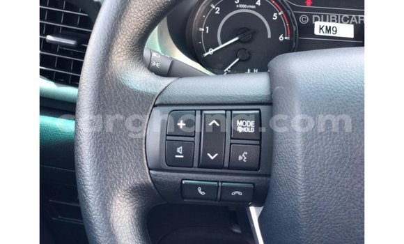 Ra Imported Toyota Hilux funfun Ọkọ̀ in Import - Dubai ni Ashanti Ra Imported Toyota Hilux funfun Ọkọ̀ in Import - Dubai ni Ashanti