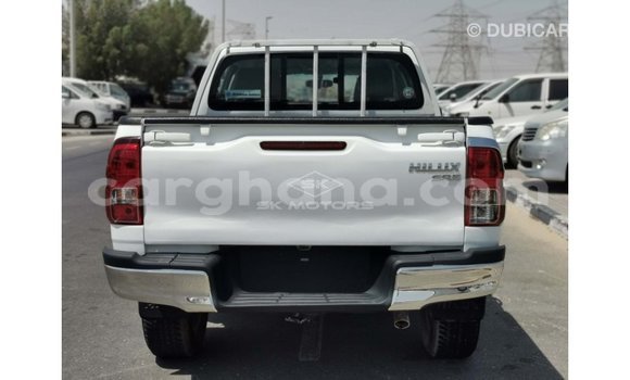 Buy Import Toyota Hilux White Car in Import - Dubai in Ashanti Buy Import Toyota Hilux White Car in Import - Dubai in Ashanti