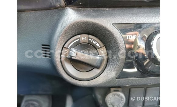 Buy Import Toyota Hilux White Car in Import - Dubai in Ashanti Buy Import Toyota Hilux White Car in Import - Dubai in Ashanti