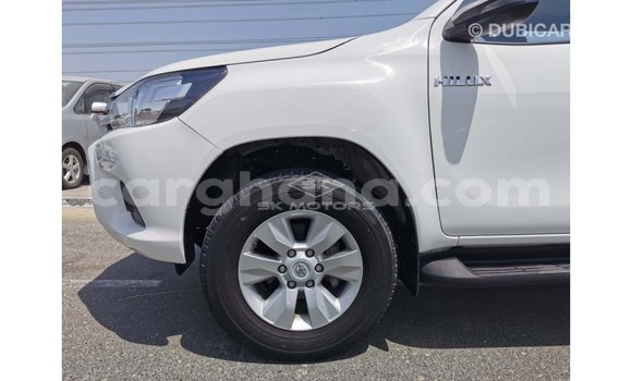 Buy Import Toyota Hilux White Car in Import - Dubai in Ashanti Buy Import Toyota Hilux White Car in Import - Dubai in Ashanti