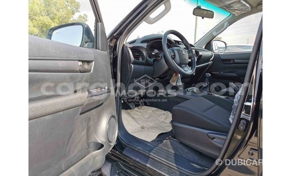 Sayi Imported Toyota Hilux Black Mota in Import - Dubai a Ashanti Sayi Imported Toyota Hilux Black Mota in Import - Dubai a Ashanti
