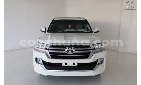 Buy Import Toyota Land Cruiser White Car in Import - Dubai in Ashanti Buy Import Toyota Land Cruiser White Car in Import - Dubai in Ashanti