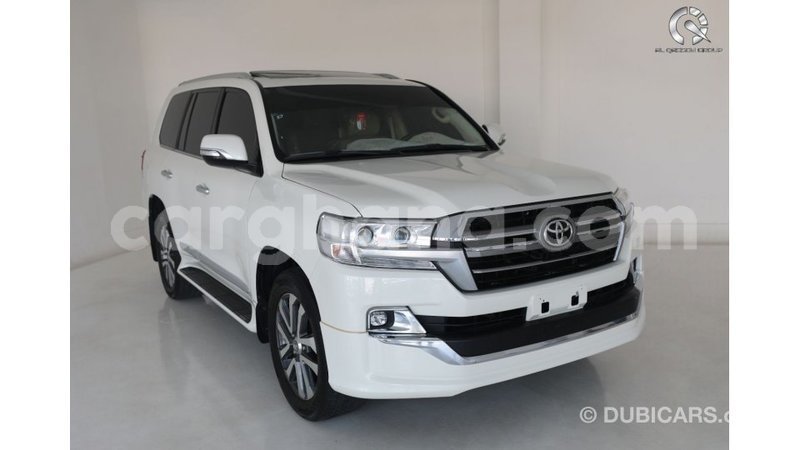 Big with watermark toyota land cruiser ashanti import dubai 28818