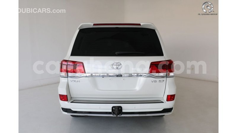 Big with watermark toyota land cruiser ashanti import dubai 28818