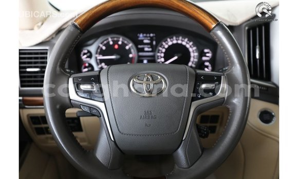 Buy Import Toyota Land Cruiser White Car in Import - Dubai in Ashanti Buy Import Toyota Land Cruiser White Car in Import - Dubai in Ashanti