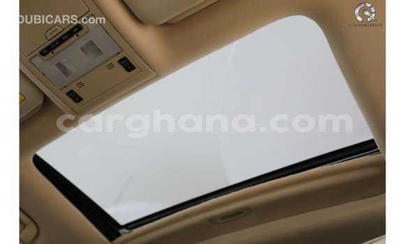 Buy Import Toyota Land Cruiser White Car in Import - Dubai in Ashanti Buy Import Toyota Land Cruiser White Car in Import - Dubai in Ashanti