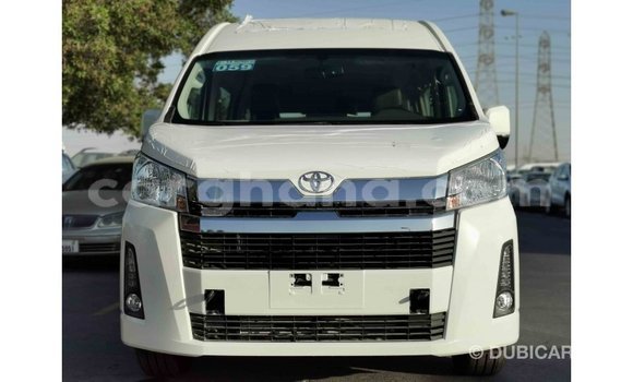 Ra Imported Toyota Hiace funfun Ọkọ̀ in Import - Dubai ni Ashanti Ra Imported Toyota Hiace funfun Ọkọ̀ in Import - Dubai ni Ashanti