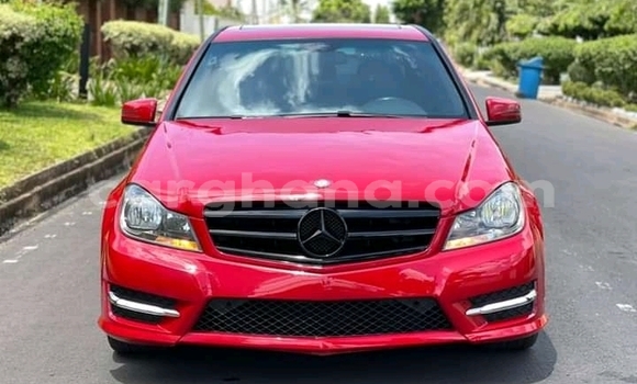 Buy Used Mercedes‒Benz 300–Series Red Car in Accra in Greater Accra Buy Used Mercedes‒Benz 300–Series Red Car in Accra in Greater Accra