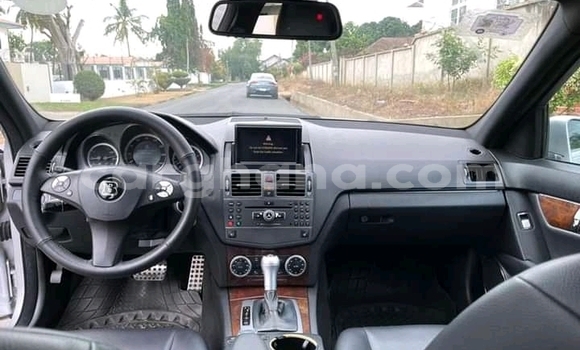 Buy Used Mercedes‒Benz 300CD Other Car in Accra in Greater Accra Buy Used Mercedes‒Benz 300CD Other Car in Accra in Greater Accra