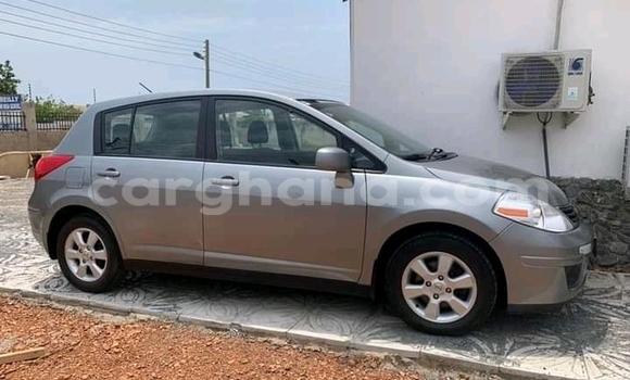 Ra Àlòkù Nissan Versa Miiran Ọkọ̀ in Accra ni Greater Accra