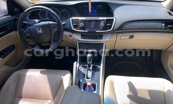 Buy Used Honda Accord White Car in Accra in Greater Accra Buy Used Honda Accord White Car in Accra in Greater Accra