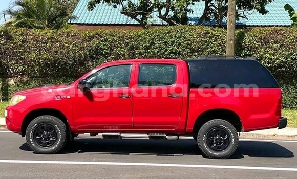 Sayi Na hannu Toyota Hilux Red Mota in Accra a Greater Accra Sayi Na hannu Toyota Hilux Red Mota in Accra a Greater Accra