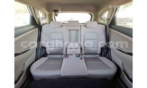 Ra Imported Hyundai Tucson funfun Ọkọ̀ in Import - Dubai ni Ashanti Ra Imported Hyundai Tucson funfun Ọkọ̀ in Import - Dubai ni Ashanti