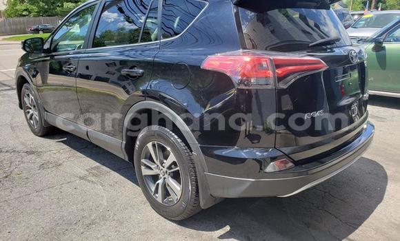 Buy Used Toyota RAV4 Beige Car in Accra in Greater Accra Buy Used Toyota RAV4 Beige Car in Accra in Greater Accra