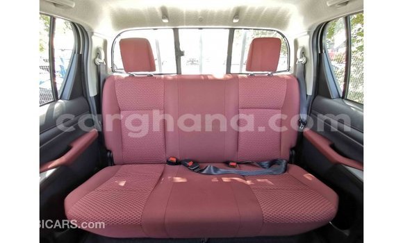 Buy Import Toyota Hilux White Car in Import - Dubai in Ashanti Buy Import Toyota Hilux White Car in Import - Dubai in Ashanti