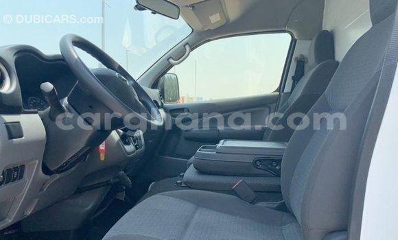 Ra Imported Nissan Urvan funfun Ọkọ̀ in Import - Dubai ni Ashanti Ra Imported Nissan Urvan funfun Ọkọ̀ in Import - Dubai ni Ashanti