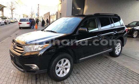 Ra Àlòkù Toyota Highlander Black Ọkọ̀ in Accra ni Greater Accra Ra Àlòkù Toyota Highlander Black Ọkọ̀ in Accra ni Greater Accra