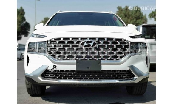 Sayi Imported Hyundai Santa Fe White Mota in Import - Dubai a Ashanti Sayi Imported Hyundai Santa Fe White Mota in Import - Dubai a Ashanti
