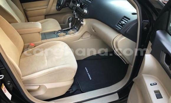 Ra Àlòkù Toyota Highlander Black Ọkọ̀ in Accra ni Greater Accra Ra Àlòkù Toyota Highlander Black Ọkọ̀ in Accra ni Greater Accra