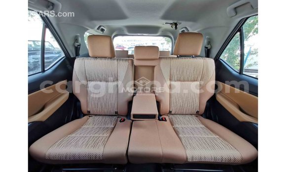 Buy Import Toyota Fortuner White Car in Import - Dubai in Ashanti Buy Import Toyota Fortuner White Car in Import - Dubai in Ashanti