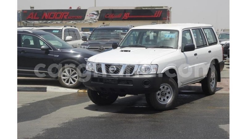 Big with watermark nissan patrol ashanti import dubai 28908