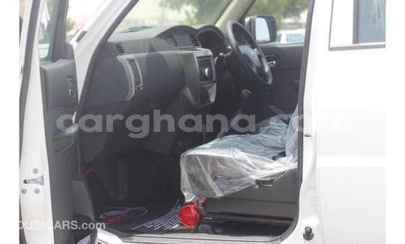 Buy Import Nissan Patrol White Car in Import - Dubai in Ashanti Buy Import Nissan Patrol White Car in Import - Dubai in Ashanti