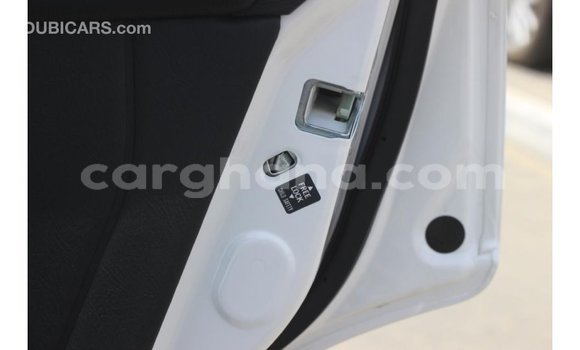 Buy Import Nissan Patrol White Car in Import - Dubai in Ashanti Buy Import Nissan Patrol White Car in Import - Dubai in Ashanti