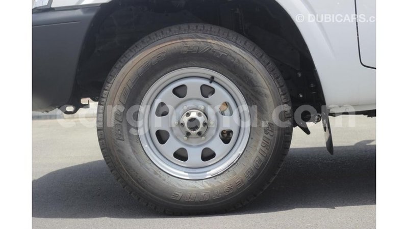 Big with watermark nissan patrol ashanti import dubai 28908