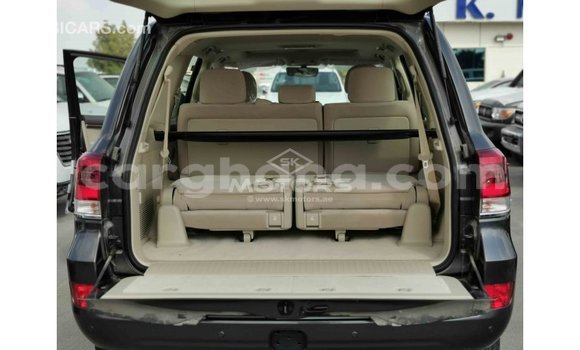 Ra Imported Toyota Land Cruiser Black Ọkọ̀ in Import - Dubai ni Ashanti Ra Imported Toyota Land Cruiser Black Ọkọ̀ in Import - Dubai ni Ashanti