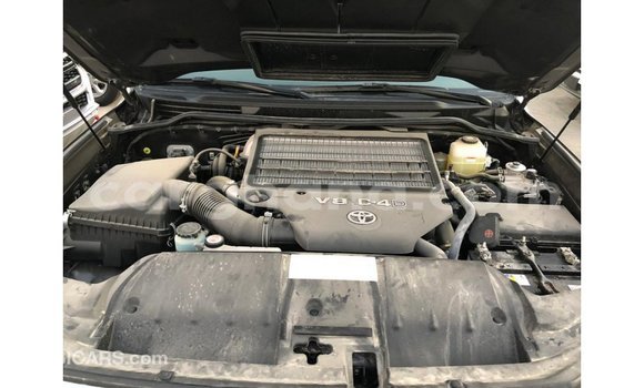Ra Imported Toyota Land Cruiser Miiran Ọkọ̀ in Import - Dubai ni Ashanti Ra Imported Toyota Land Cruiser Miiran Ọkọ̀ in Import - Dubai ni Ashanti