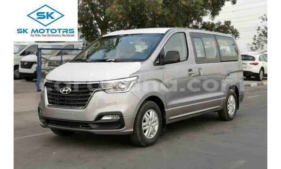 Buy Import Hyundai Accent Other Car in Import - Dubai in Ashanti Buy Import Hyundai Accent Other Car in Import - Dubai in Ashanti