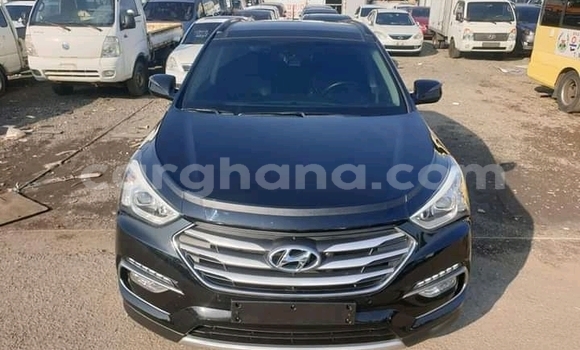 Sayi Na hannu Hyundai Santa Fe Black Mota in Accra a Greater Accra