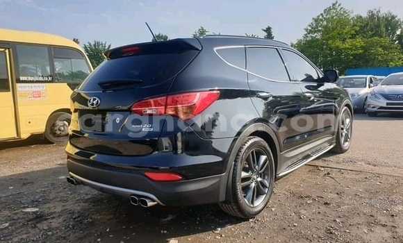 Buy Used Hyundai Santa Fe Black Car in Accra in Greater Accra Buy Used Hyundai Santa Fe Black Car in Accra in Greater Accra