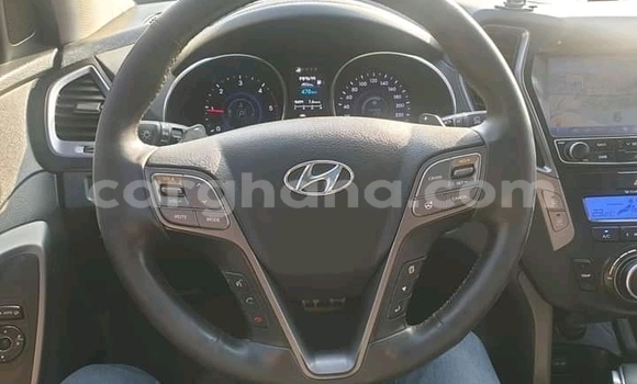 Buy Used Hyundai Santa Fe Black Car in Accra in Greater Accra Buy Used Hyundai Santa Fe Black Car in Accra in Greater Accra