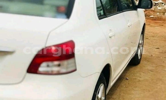 Buy Used Toyota Belta White Car in Accra in Greater Accra