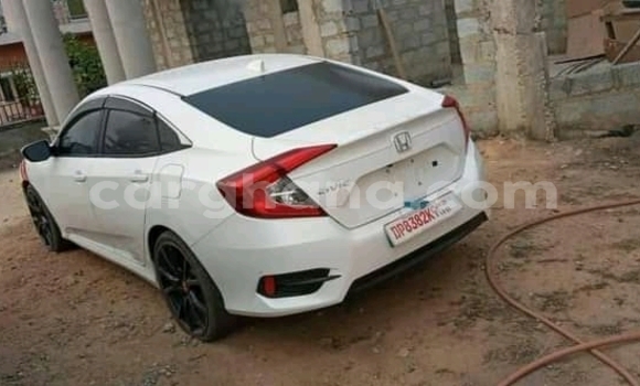 Buy Used Honda Civic White Car in Accra in Greater Accra Buy Used Honda Civic White Car in Accra in Greater Accra