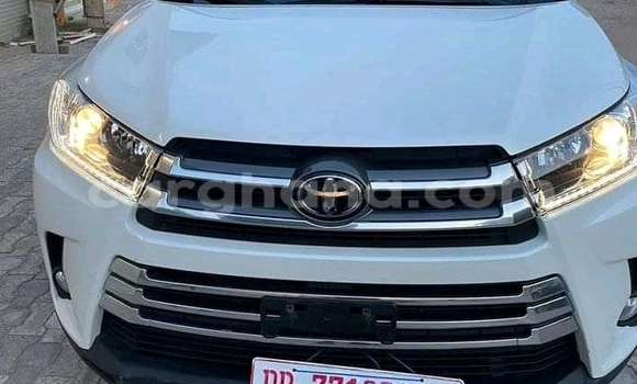 Buy Used Toyota Highlander Other Car in Accra in Greater Accra Buy Used Toyota Highlander Other Car in Accra in Greater Accra
