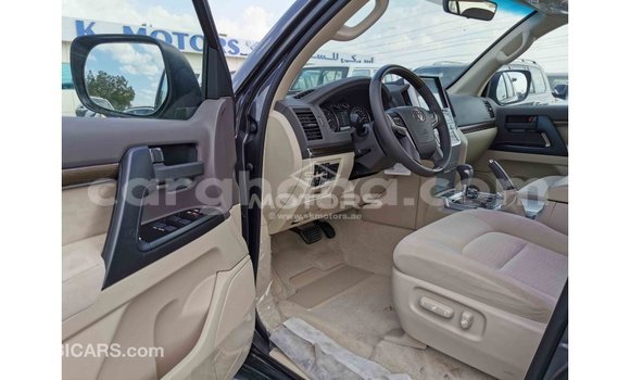 Ra Imported Toyota Land Cruiser Black Ọkọ̀ in Import - Dubai ni Ashanti Ra Imported Toyota Land Cruiser Black Ọkọ̀ in Import - Dubai ni Ashanti