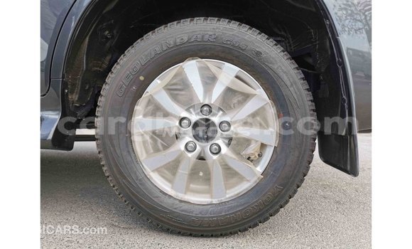 Ra Imported Toyota Land Cruiser Black Ọkọ̀ in Import - Dubai ni Ashanti Ra Imported Toyota Land Cruiser Black Ọkọ̀ in Import - Dubai ni Ashanti