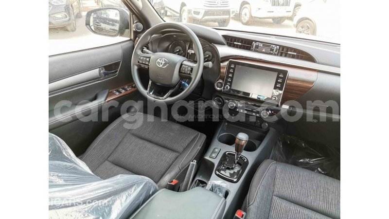 Big with watermark toyota hilux ashanti import dubai 29080