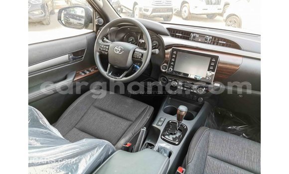 Sayi Imported Toyota Hilux Black Mota in Import - Dubai a Ashanti Sayi Imported Toyota Hilux Black Mota in Import - Dubai a Ashanti