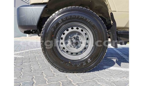 Sayi Imported Toyota Land Cruiser M Mota in Import - Dubai a Ashanti Sayi Imported Toyota Land Cruiser M Mota in Import - Dubai a Ashanti