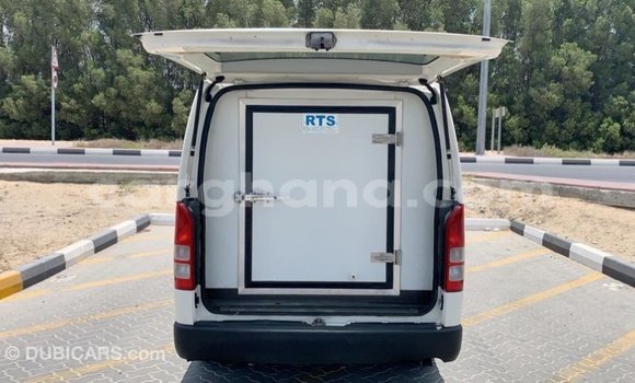 Sayi Imported Toyota Hiace White Mota in Import - Dubai a Ashanti Sayi Imported Toyota Hiace White Mota in Import - Dubai a Ashanti