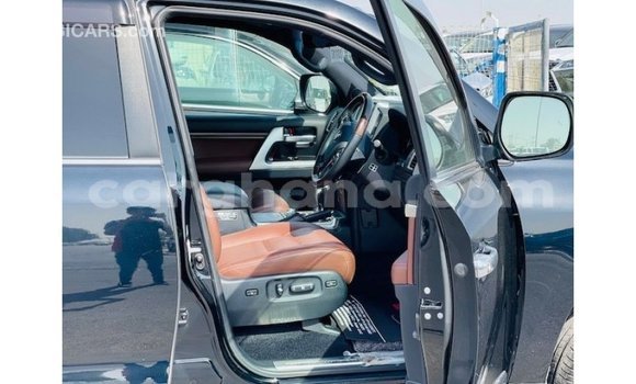 Sayi Imported Toyota Land Cruiser Black Mota in Import - Dubai a Ashanti Sayi Imported Toyota Land Cruiser Black Mota in Import - Dubai a Ashanti