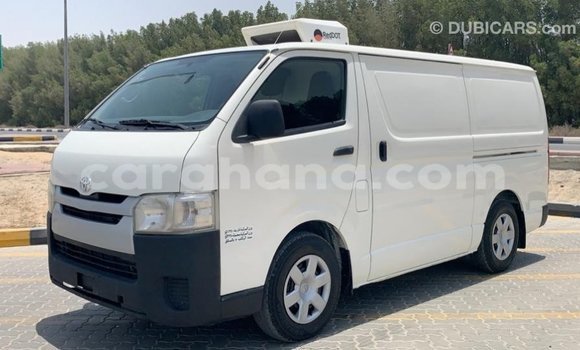 Sayi Imported Toyota Hiace White Mota in Import - Dubai a Ashanti Sayi Imported Toyota Hiace White Mota in Import - Dubai a Ashanti